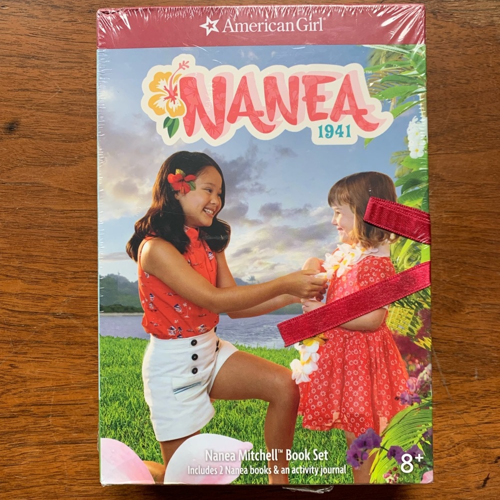 NWT Nanea American Girl book set